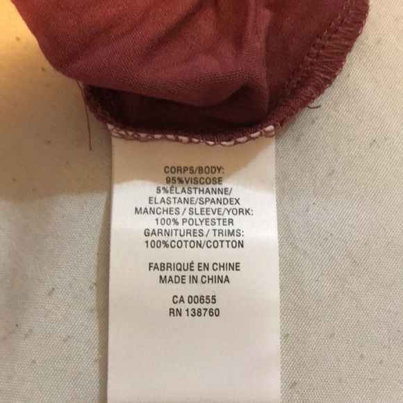 Butterfly cap sleeve top - Picture 5 of 6